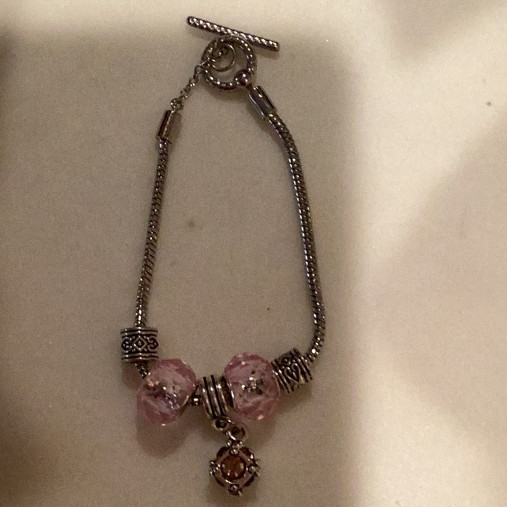 Elegant Silver and Pink Charm Bracelet European Style